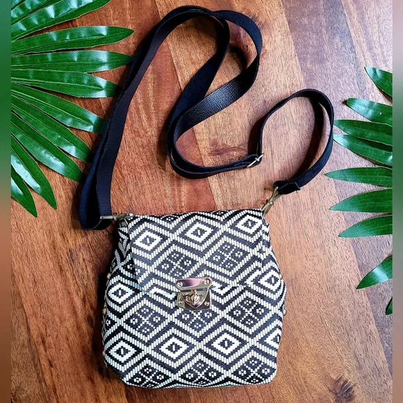 Handbags - Black White Geometric Printed Flap Stud Clasp Weave Y2K Crossbody Fashion‎ Purse